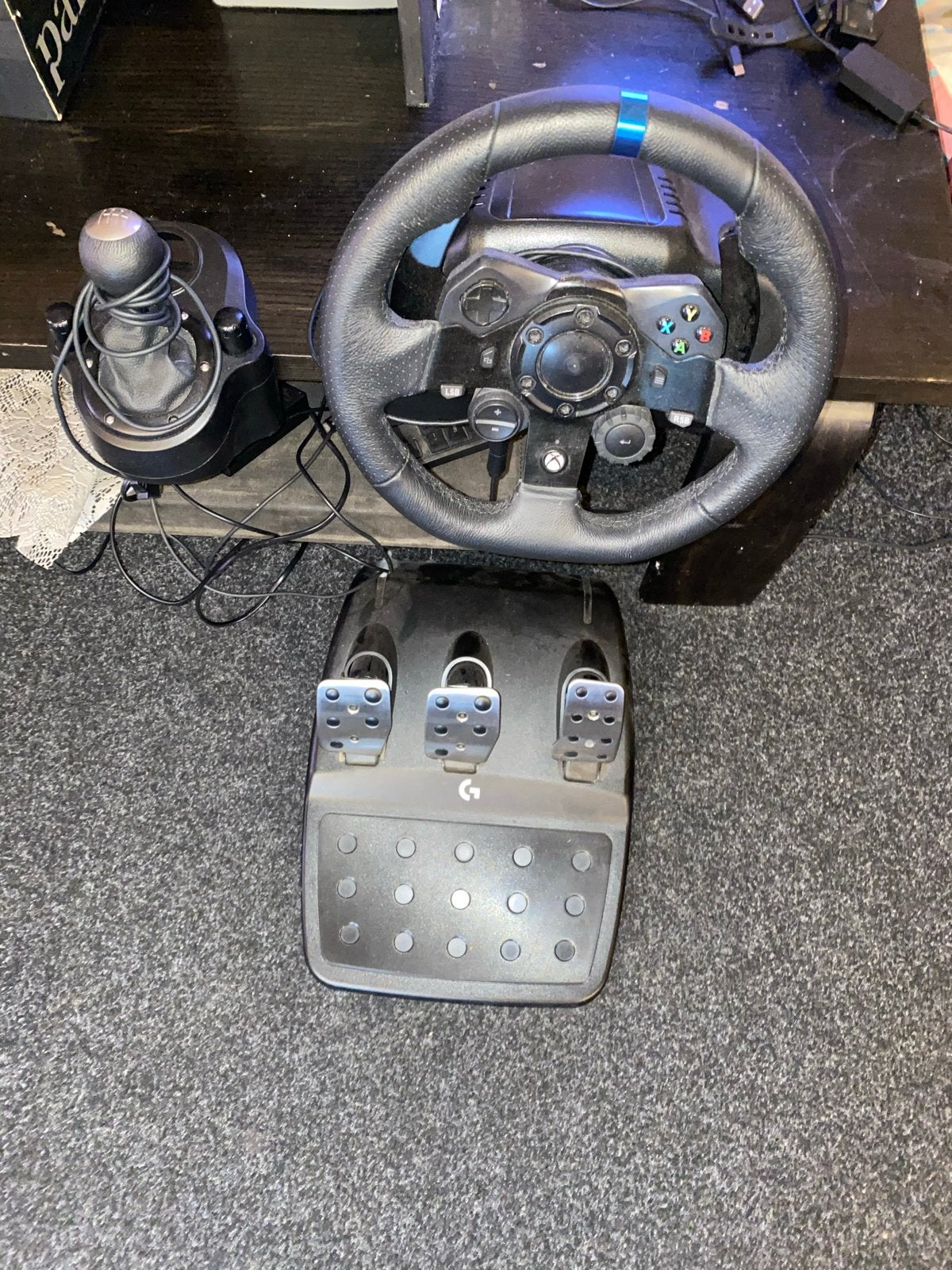 Logitech G29 racestuur Xbox met pedalen en schakelpook, Ophalen of Verzenden, Zo goed als nieuw, Stuurtje of Sportattribuut, Xbox One