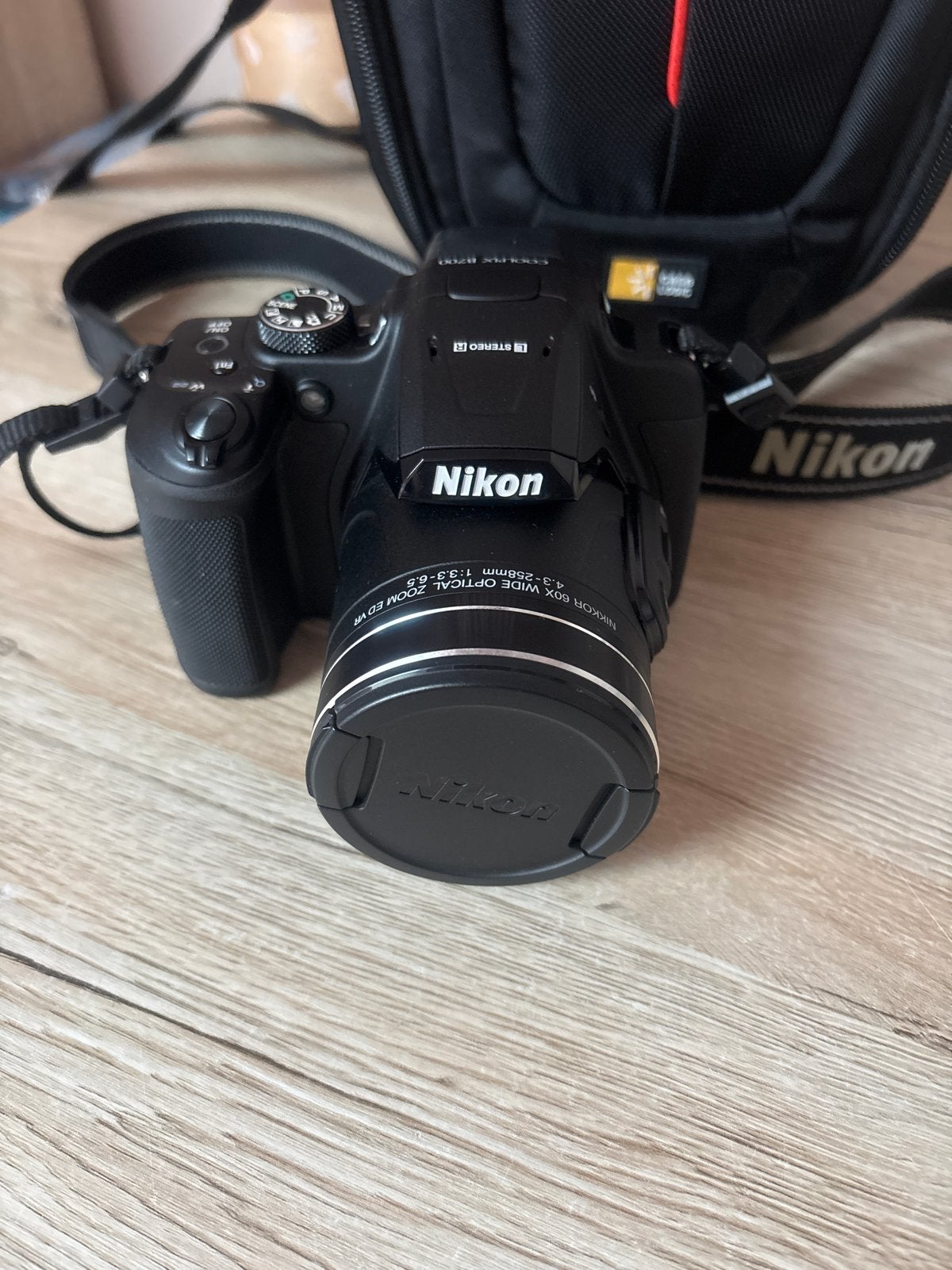 Nikon Coolpix B700 met tas, oplader en 4GB geheugenkaart, Audio, Tv en Foto, Fotocamera's Digitaal, Beeldstabilisatie, Ophalen of Verzenden