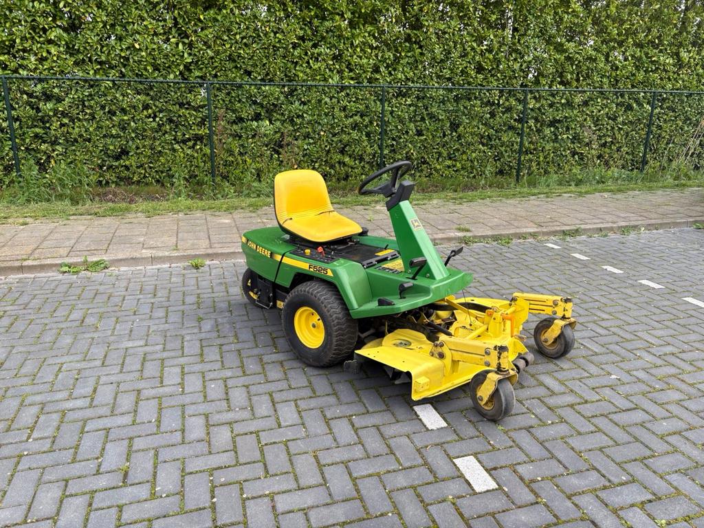 John Deere F525 Frontmaaier - Zero Turn, Ophalen, Cirkelmaaier, Gebruikt, Elektrische starter
