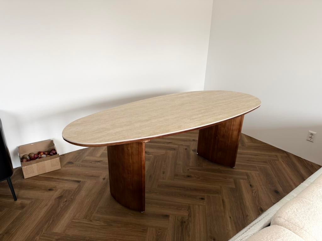 Nieuwe 6-persoons ovale eettafel – stenen blad, Huis en Inrichting, Tafels | Eettafels, Ophalen, Japandi, 100 tot 150 cm, Vijf personen of meer