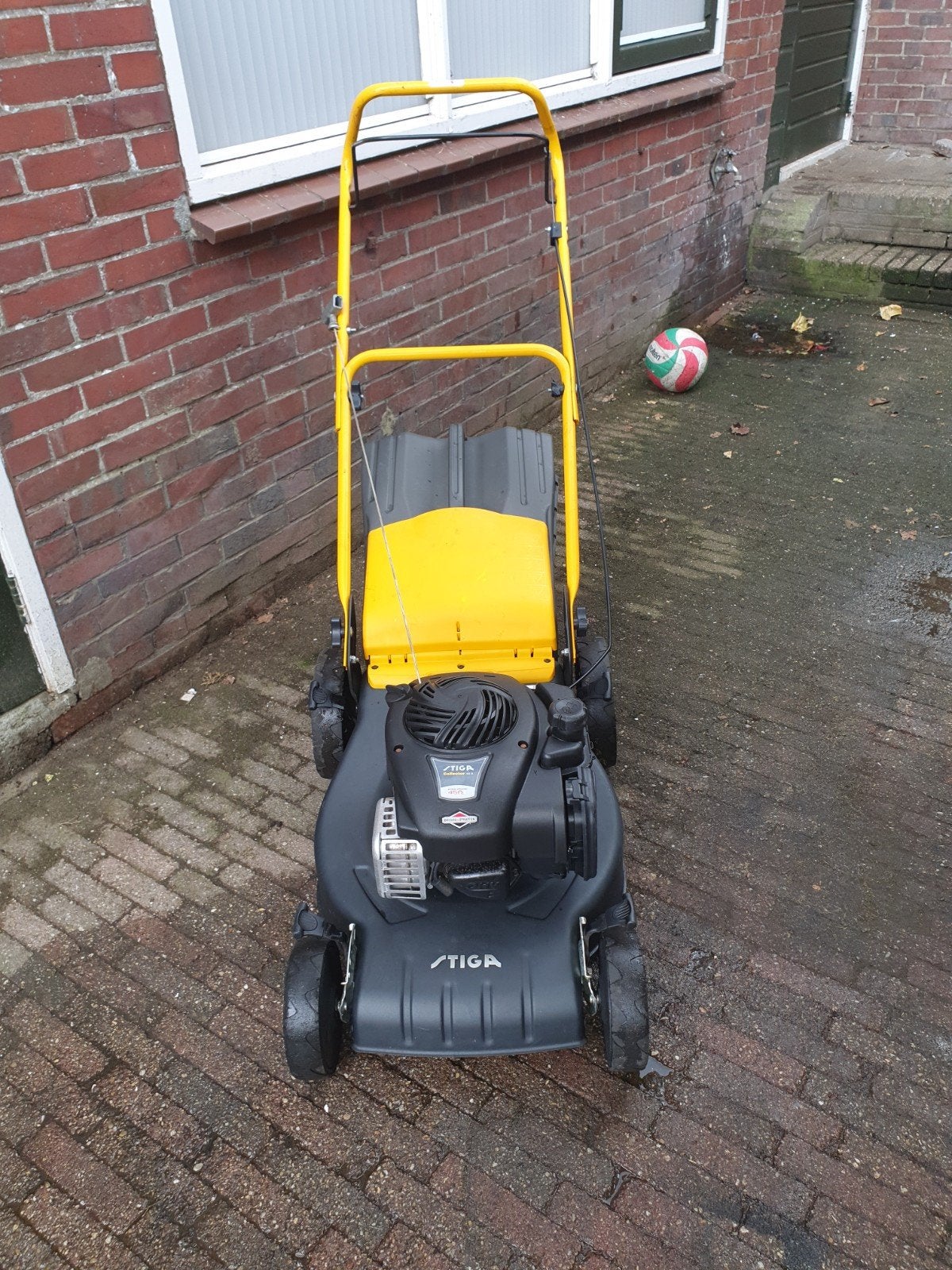 Te koop aangeboden stiga, Ophalen