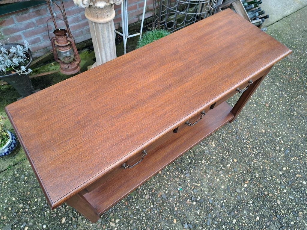 sidetable, 100 tot 150 cm, Ophalen of Verzenden, Zo goed als nieuw, 25 tot 50 cm