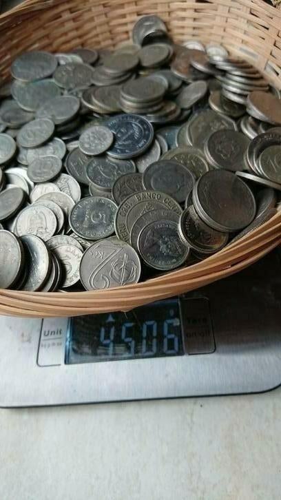 4445 gram nikkelen munten wereldmunten, Ophalen of Verzenden, Buitenland, Munten