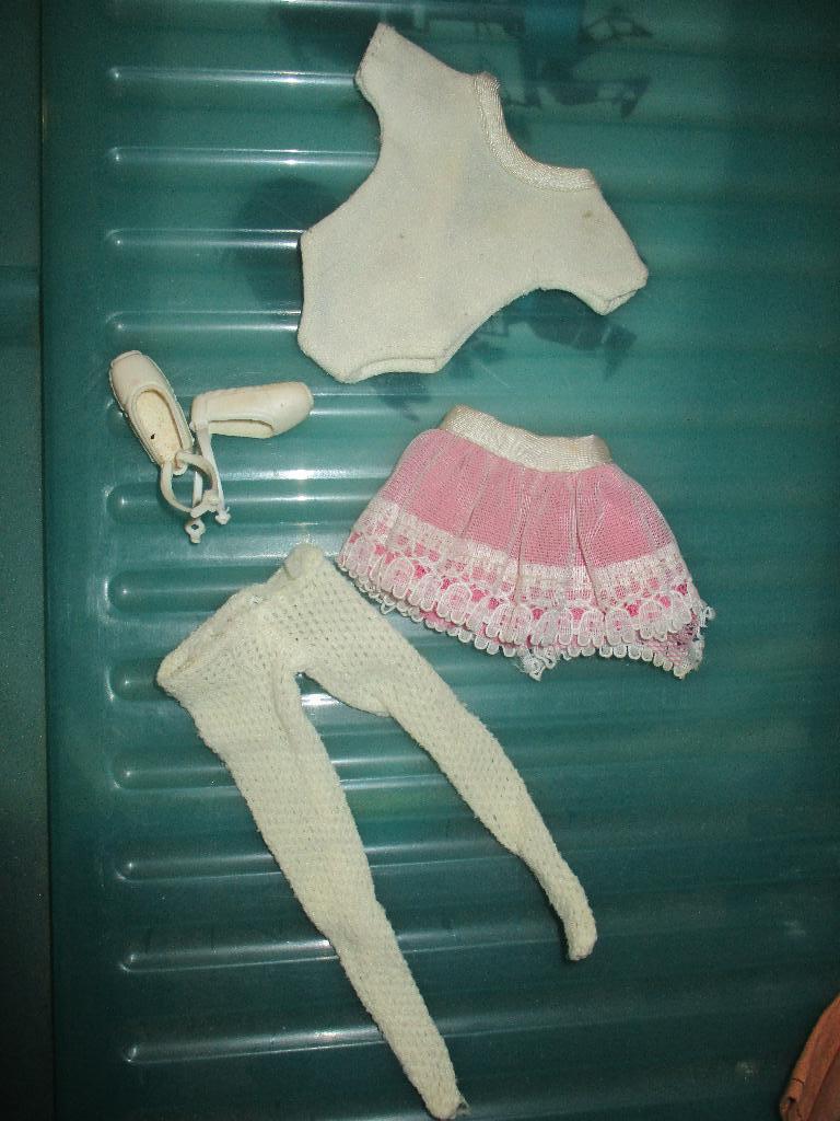 Sindy pedigree  ballet pakje  compleet, Verzenden, Zo goed als nieuw, Kleertjes
