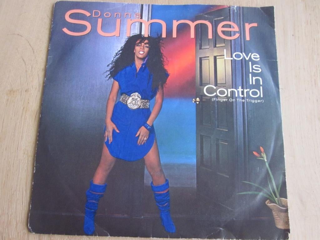 Donna Summer - Love is in control, Verzenden, 7 inch, Single, Zo goed als nieuw
