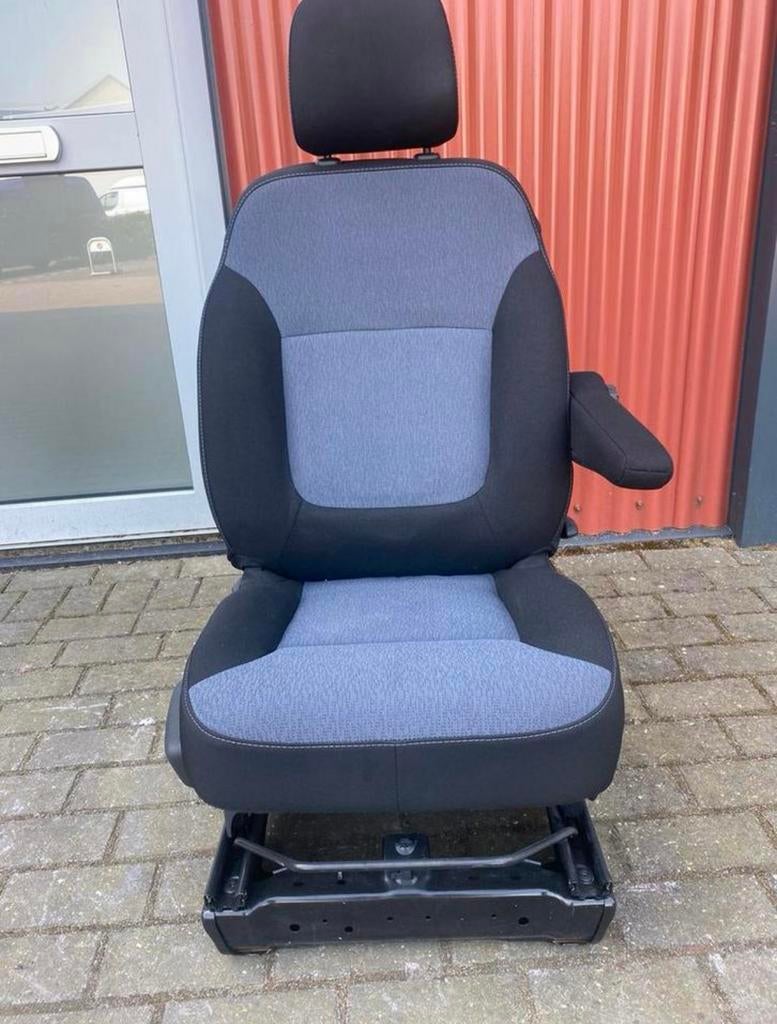 Stoel rechts Renault Trafic Opel Vivaro Talento NV30, Ophalen of Verzenden, Nieuw, Renault
