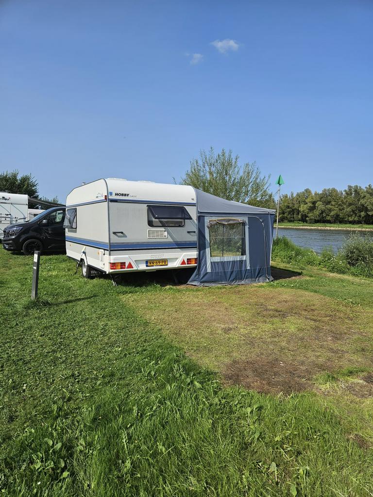 Mooie caravan te koop, Particulier, Rondzit