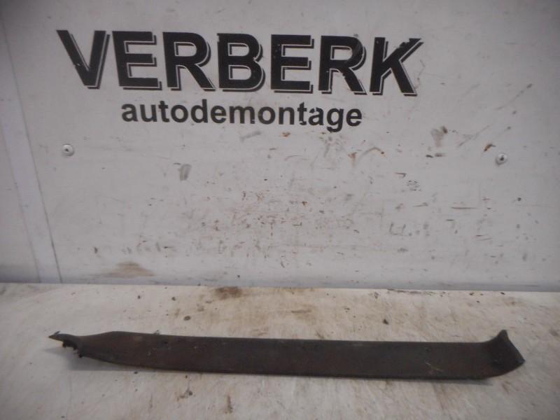 A Stijl Bekleding Rechts Ponton 219 (W105) M180 II 1957, Gebruikt, Mercedes-Benz AG, Mercedes-Benz, Mercedesstraße 120, Stuttgart 70372, , Duitsland