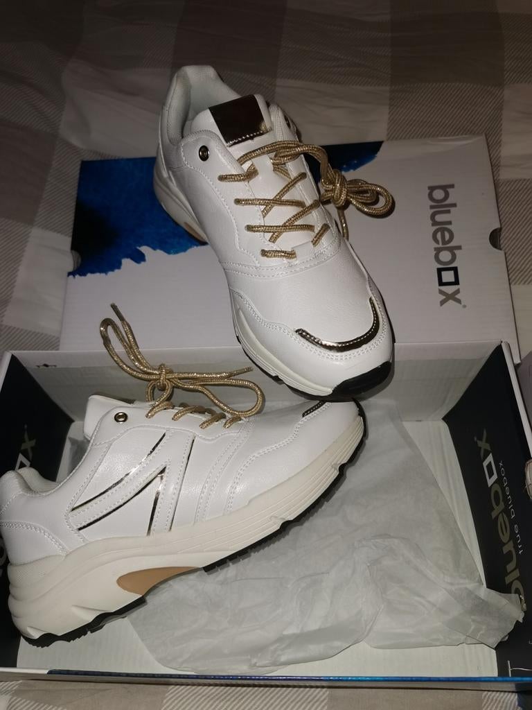Leuke dames /meisjes schoenen / sneakers maat 38, Bluebox, Meisje, Schoenen, Nieuw