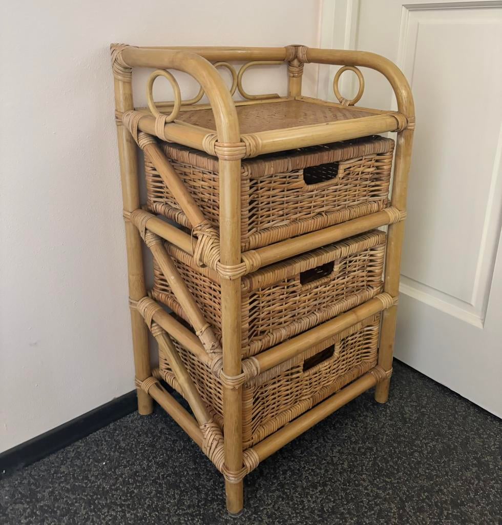 Rotan kast, Ophalen, Minder dan 50 cm, 1 of 2 laden, Zo goed als nieuw