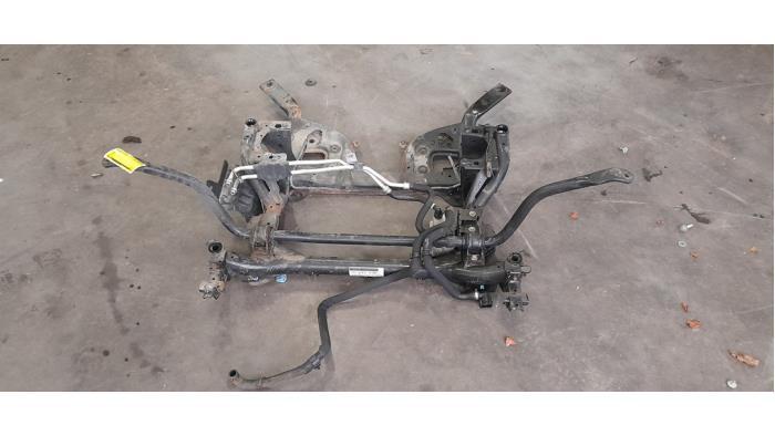 Subframe van een Jaguar XE, Gebruikt, -, -, Ophalen of Verzenden