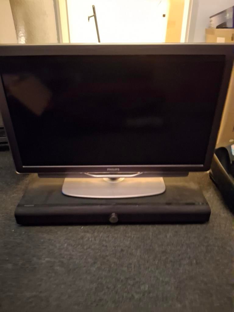 Philips tv + soundbar, Audio, Tv en Foto, Televisies, Ophalen of Verzenden, 100 cm of meer, 50 Hz, Philips