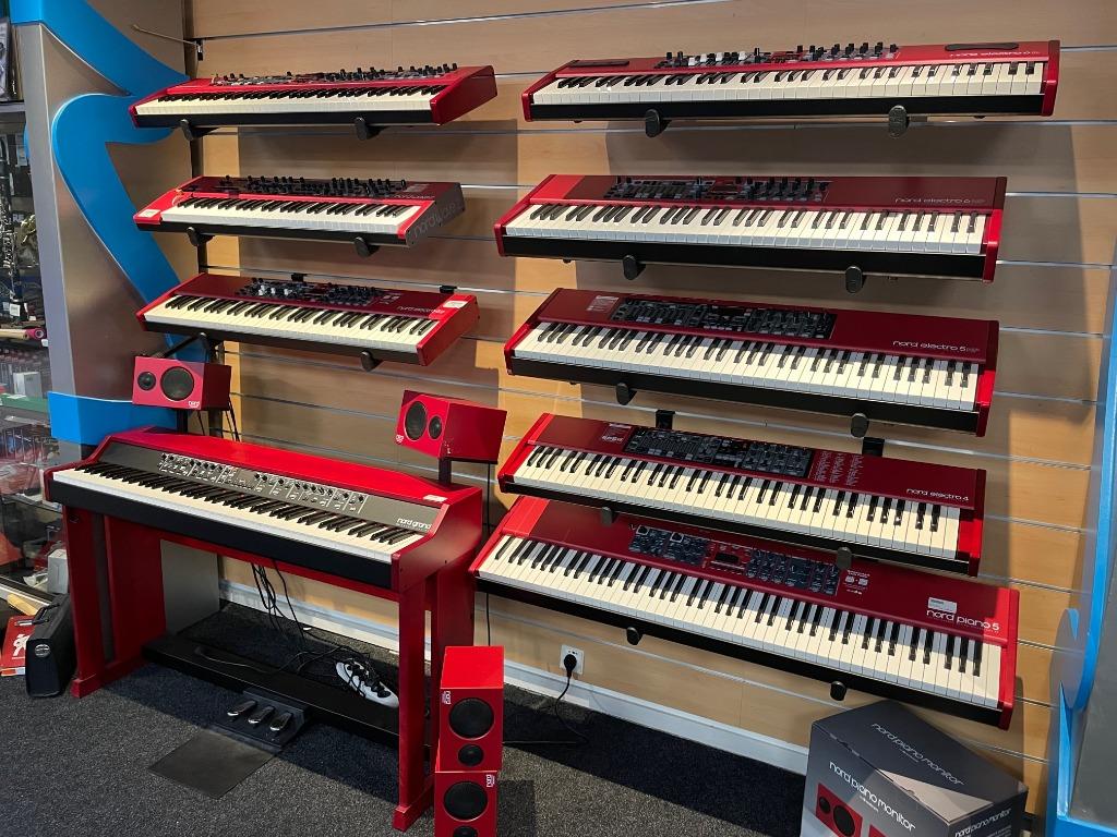 Grote voorraad Nord Piano's, Muziek en Instrumenten, Piano's, Nieuw, Piano, Zwart, Ophalen of Verzenden