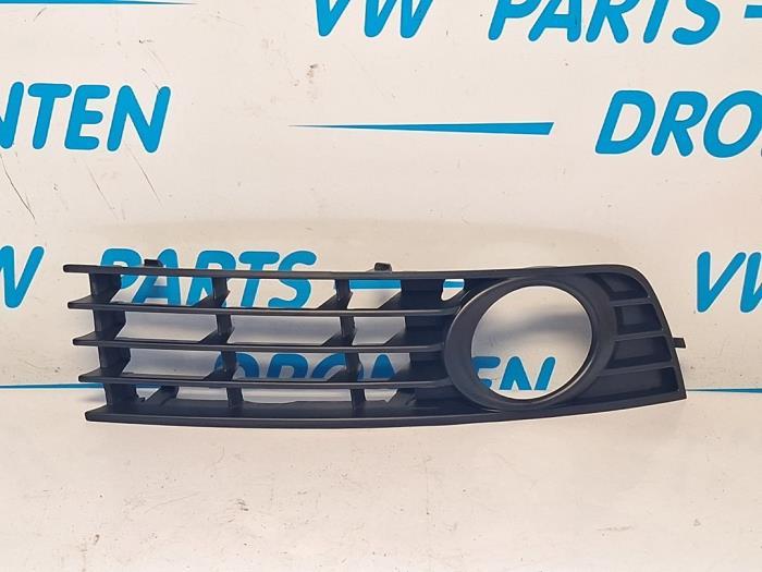 Bumper Rooster van een Audi A4, -, Verzenden, -, Nieuw