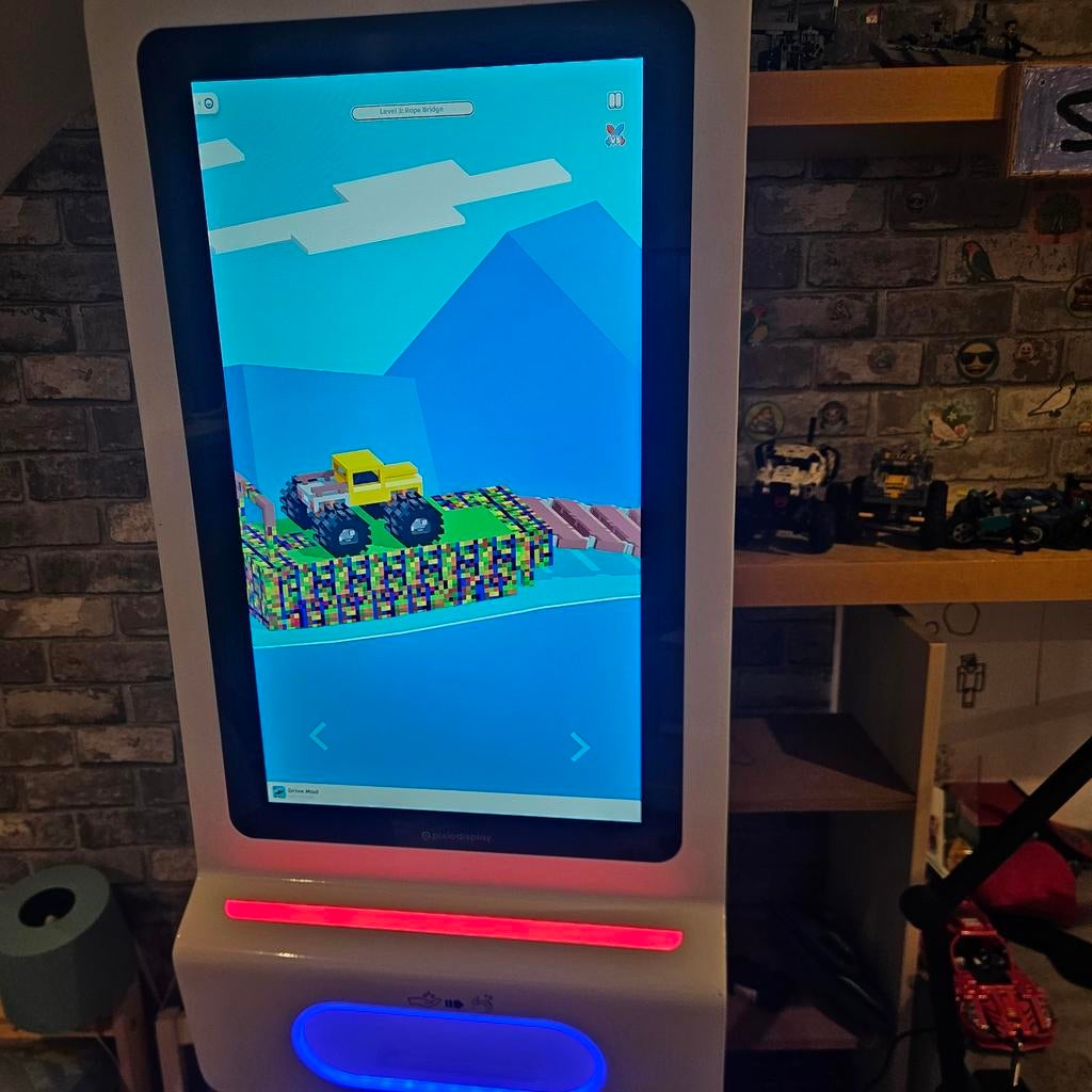 Pixio Monitor - Uitstekende Beeldkwaliteit, Gaming, Gebruikt, In hoogte verstelbaar, Full HD