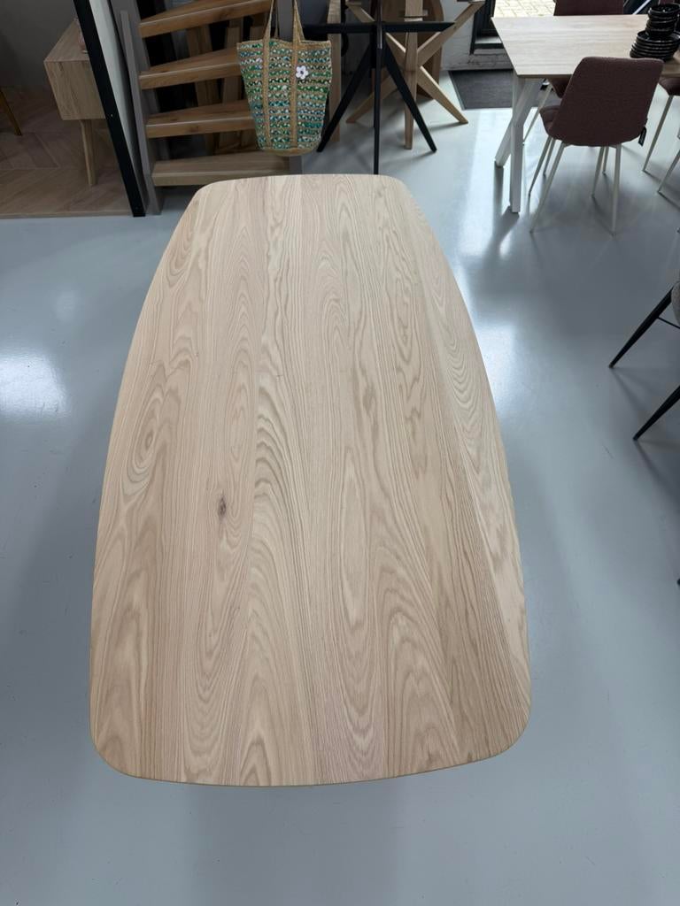 Foto 4 van Hollands eiken Deens ovale tafels massief & verjongd ovaal