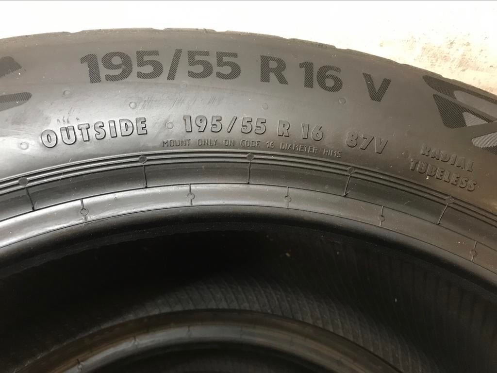 “195 55 16 continental. Demo. Puntjes zitten er nog op”, Ophalen, Gebruikt, 16 inch, Band(en)