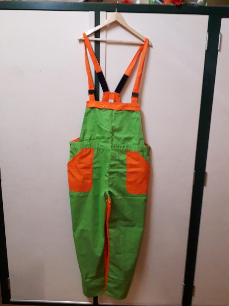 Oranje-Groene tuinbroeken, Ophalen of Verzenden, Zo goed als nieuw, Carnaval, Kleding