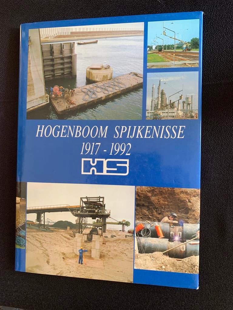 Hoogenboom Spijkenisse 1917-1992, Boeken, Ophalen of Verzenden, Zo goed als nieuw