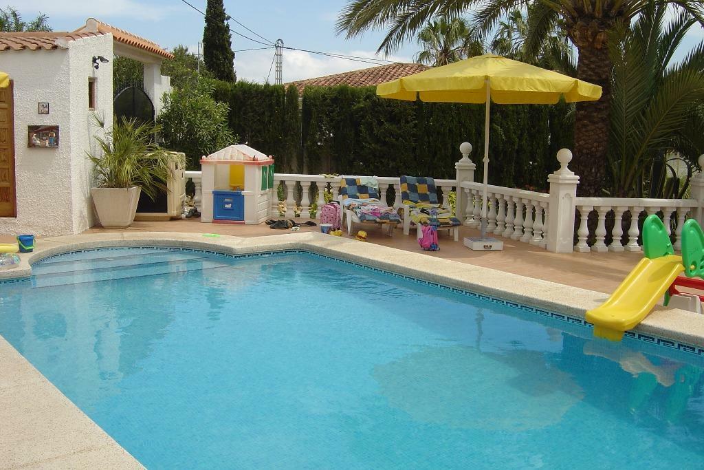 Villa (huis) Spanje (Cami) - 2-11 pers. - Zwemb.geen inkijk, Vakantie, 8 personen, Dorp, Costa Blanca, Aan zee