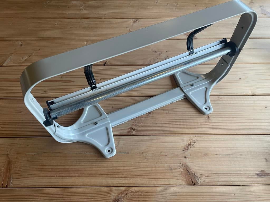 Papierrolsnijder / cadeaupapier houder dispenser, Ophalen of Verzenden, Zo goed als nieuw
