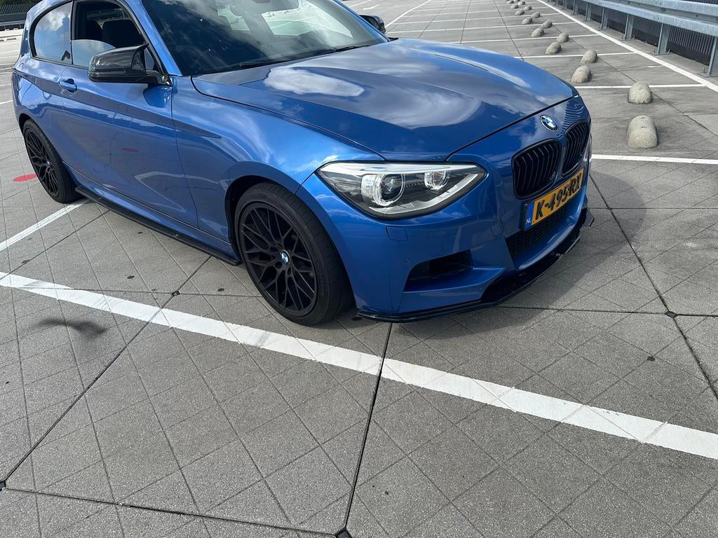 BMW M135i Xdrive Performance, Zwart, Blauw, Alcantara, 340 pk