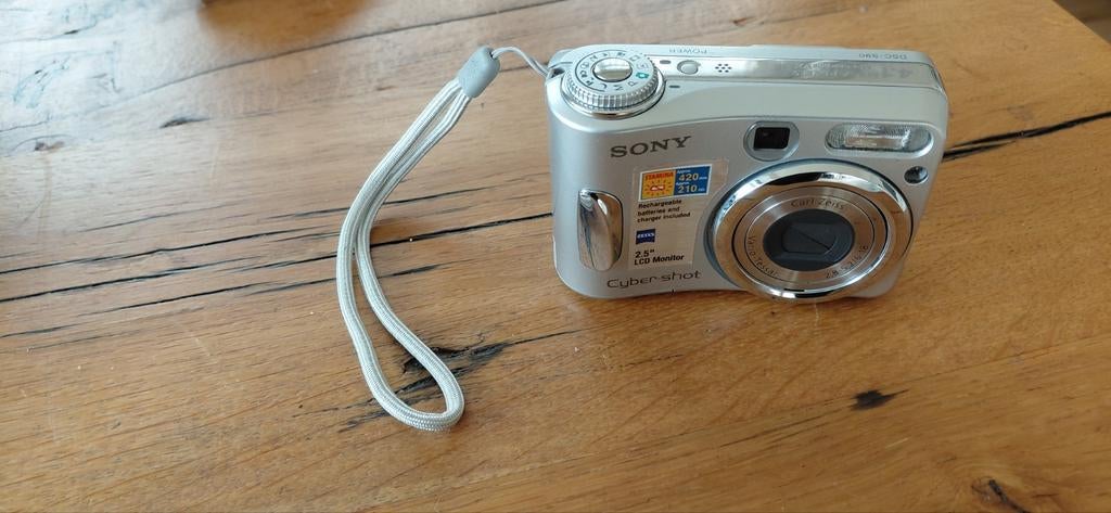Sony digitale camera DSC S90., Audio, Tv en Foto, Fotocamera's Analoog, Compact, Overige Merken, Ophalen of Verzenden
