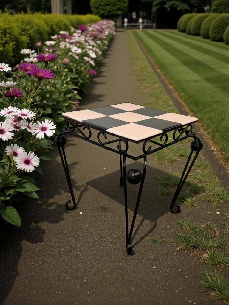 vintage  zwart roze tegeltafel  / bijzettafel / plantentafel, Ophalen
