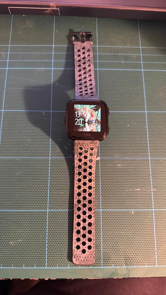 Fitbit versa, Staal, Gebruikt, Polshorloge, Ophalen