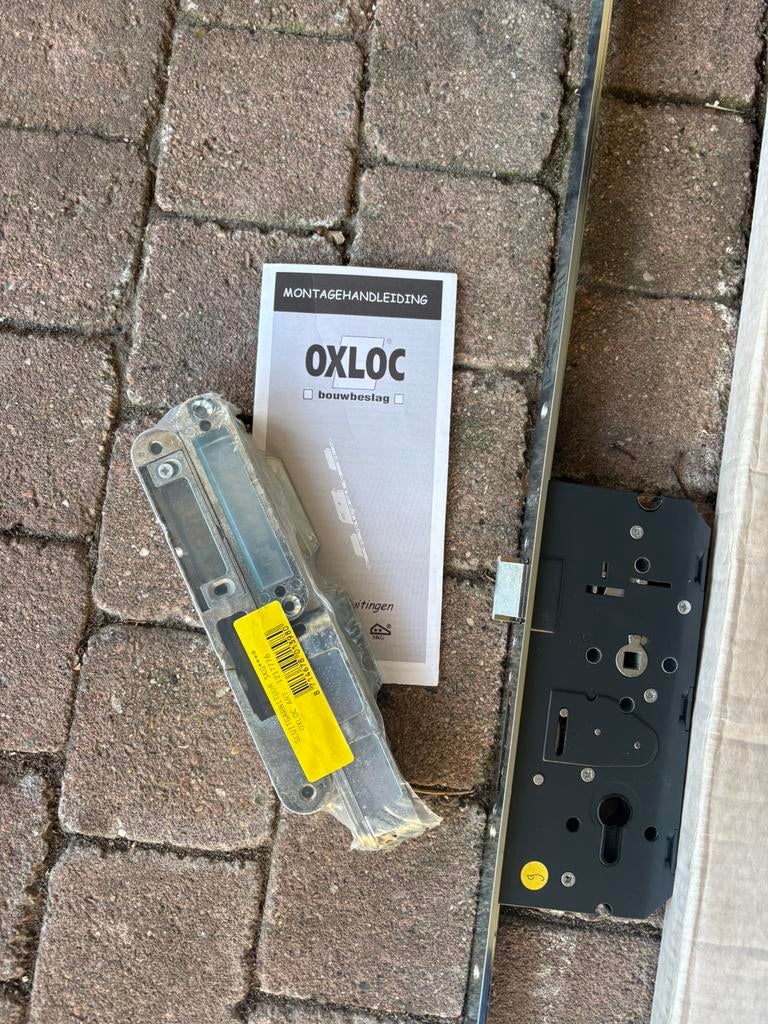 Oxloc driepuntssluiting, Doe-het-zelf en Verbouw, Hang- en Sluitwerk, Ophalen, Nieuw, Slot