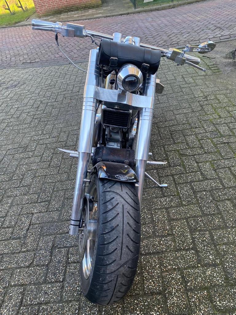 intruder 1400, Motoren, 2 cilinders, Chopper, 1400 cc, Particulier