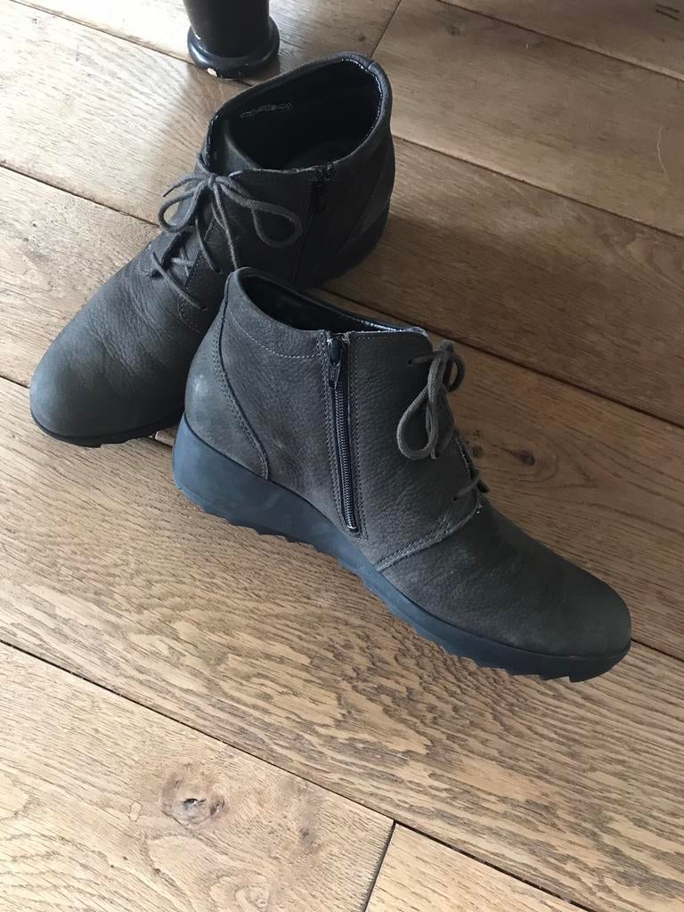 Mephisto schoen maat 38,5, Kleding | Dames, Schoenen, Ophalen of Verzenden, Zo goed als nieuw, Zwart, Sneakers of Gympen
