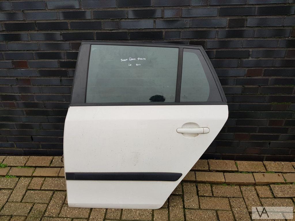 Skoda Fabia STATION 2007 -2014 deur portier links achter wit, Auto-onderdelen, Gebruikt, Deur, Ophalen of Verzenden, Skoda