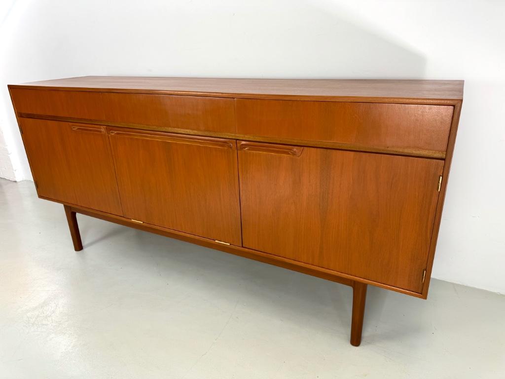 Vintage dressoir McIntosh SALE., Ophalen of Verzenden, Zo goed als nieuw, 25 tot 50 cm, 150 tot 200 cm