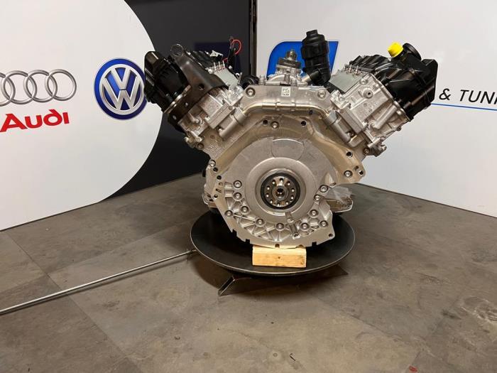 Motor van een Audi Q7, 12 maanden garantie, -, -, Nieuw