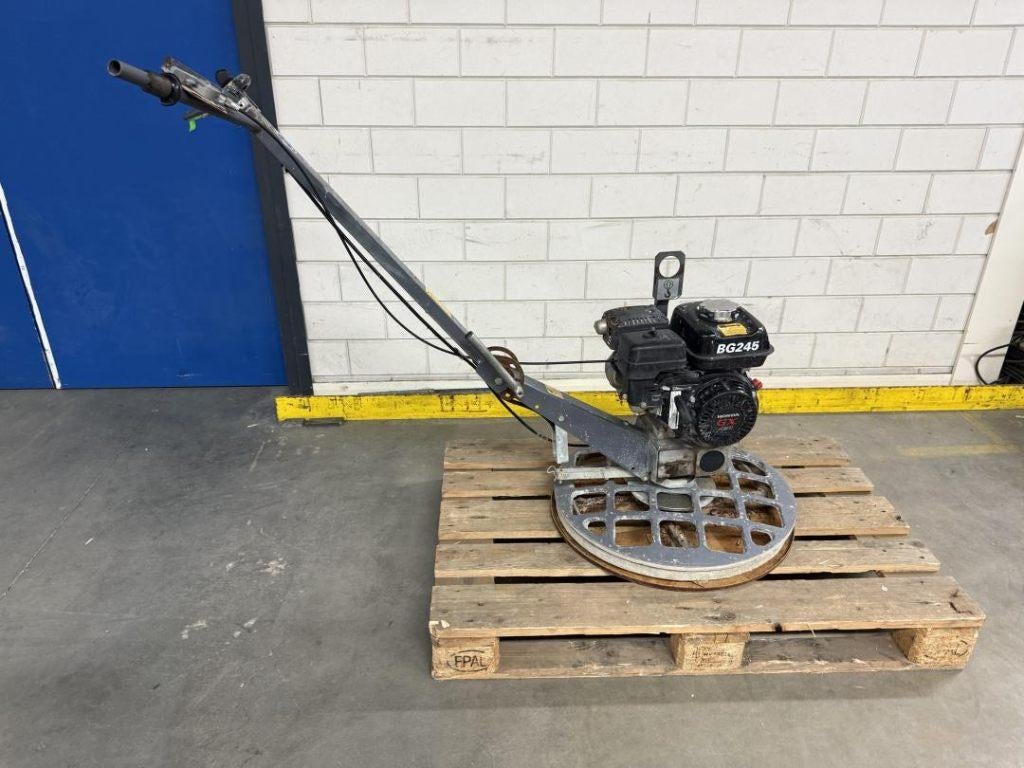 betonvlinder Atlas Copco bg245, Ophalen, Gebruikt