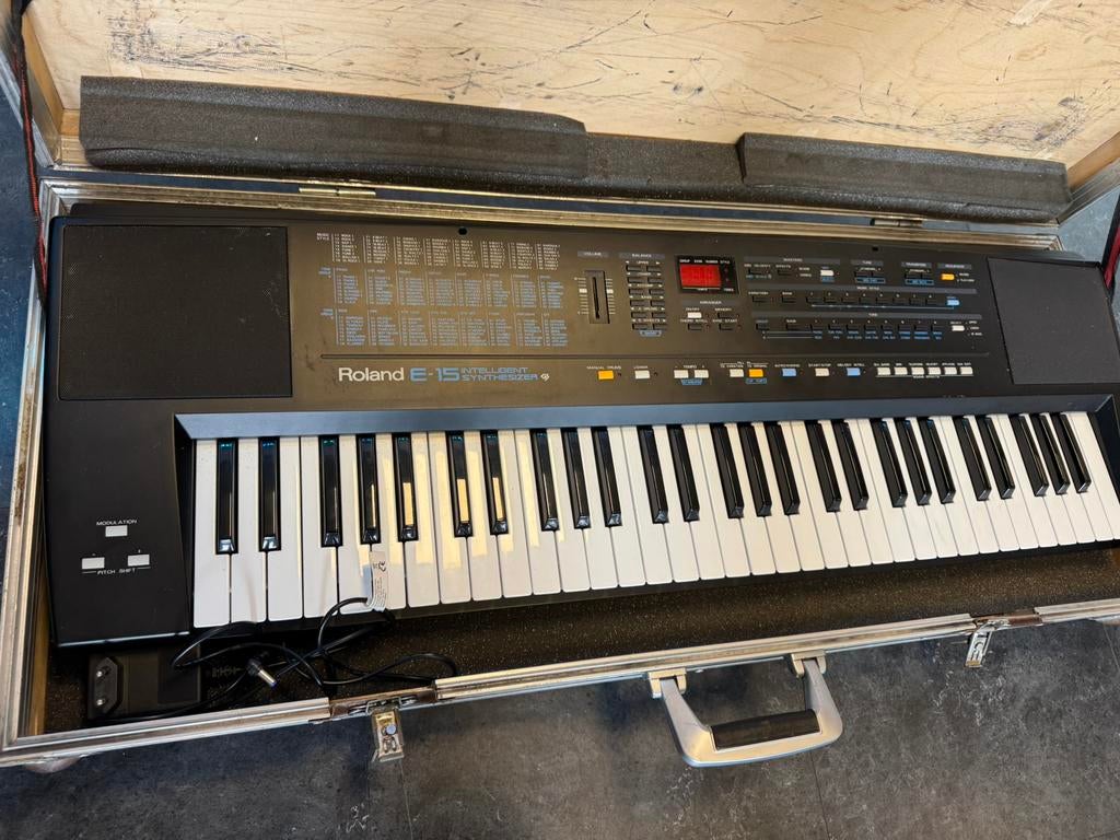 Roland e15 keyboard, 61 toetsen, Roland, Ophalen of Verzenden, Nvt