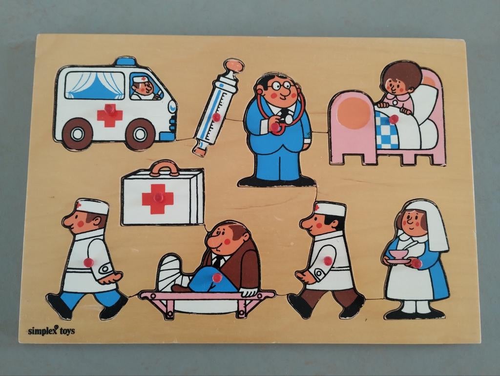 Simplex puzzel hout, thema ziekenhuis, Gebruikt, Ophalen of Verzenden, Van hout, Minder dan 10 stukjes