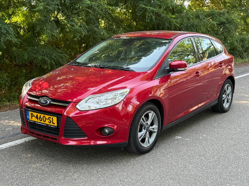 Ford Focus 1.0 Ecoboost 74KW 5-D 2013 Rood, 635 kg, 100 pk, 1176 kg, Handgeschakeld