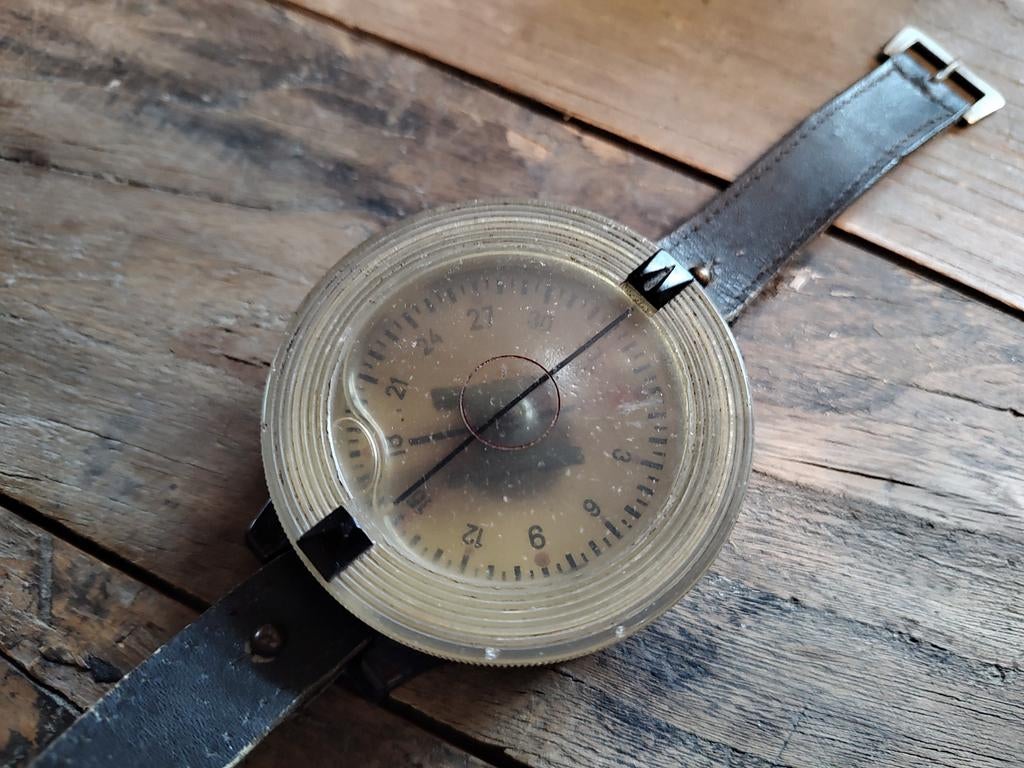 Ww2 Duits Luftwaffe arm kompas, Verzamelen, Militaria | Tweede Wereldoorlog, Ophalen of Verzenden