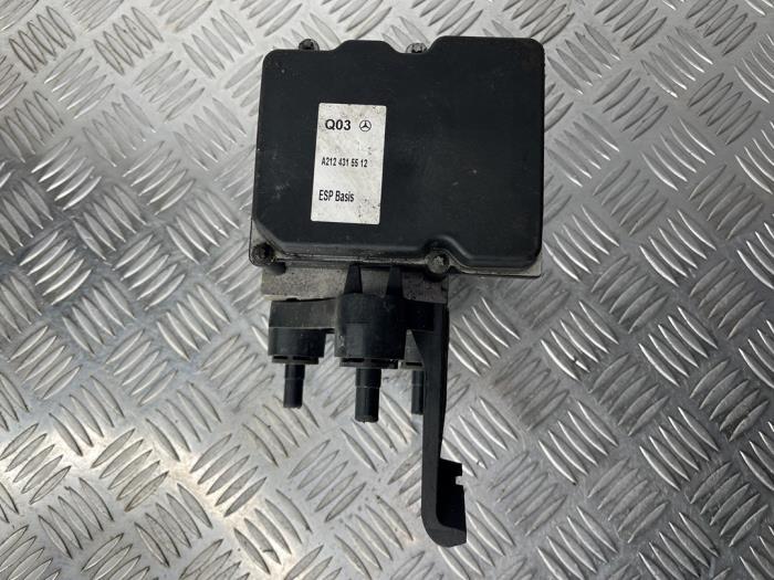 ABS Pomp van een Mercedes E-Klasse, Gebruikt, -, -, 3 maanden garantie