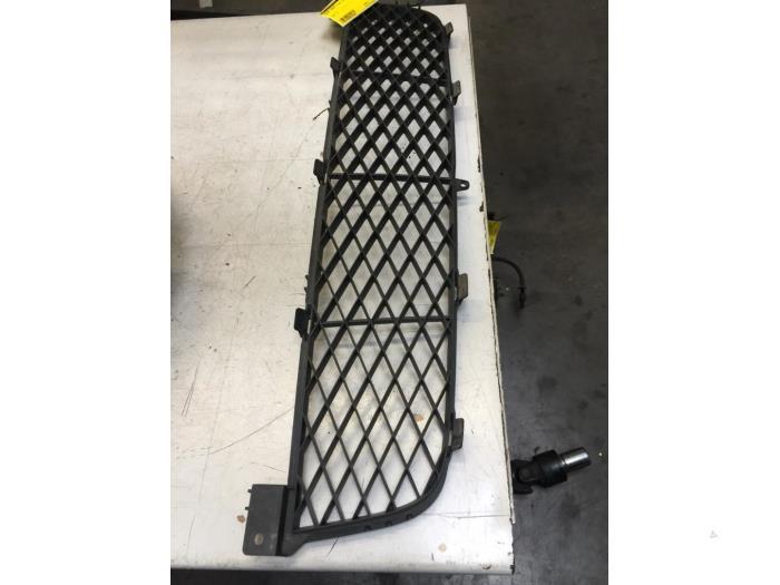 Bumper Rooster van een Suzuki Grand Vitara, Auto-onderdelen, Gebruikt, -, -, Ophalen of Verzenden