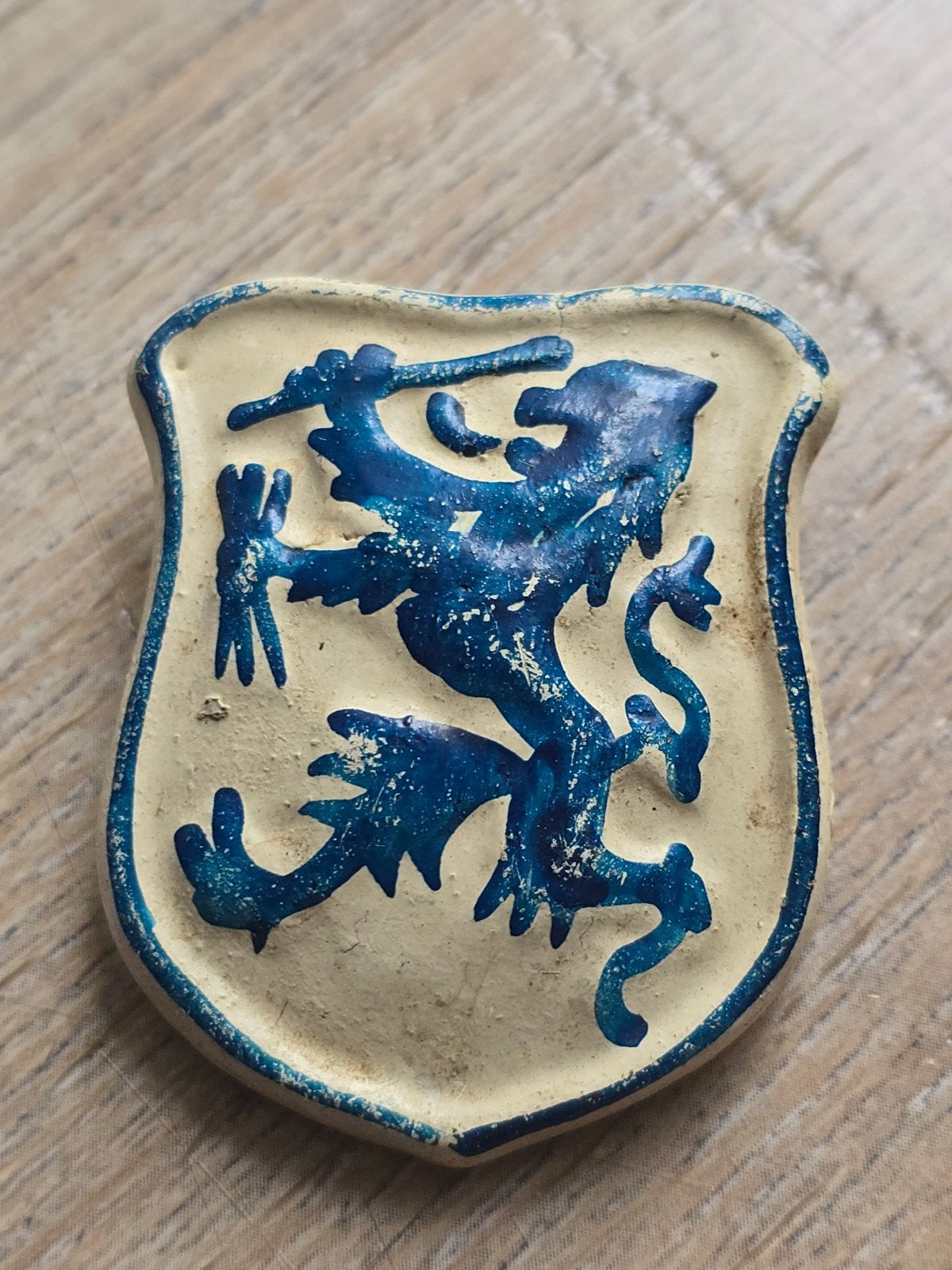 Zeldzame antieke broche met het wapen van Nijkerk €10, Ophalen of Verzenden, Zo goed als nieuw, Overige materialen