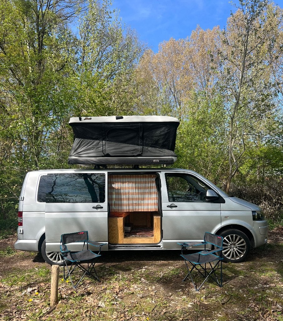 Volkswagen Transporter T5 automaat – Camper – Eur5 – Daktent, Automaat, Euro 5, Overige carrosserieën, Overige bekleding