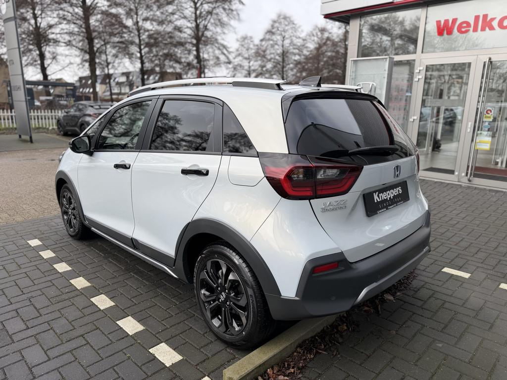 Honda Jazz 1.5 e:HEV Advance Crosstar Navigatie, Parkeersens, 12 maanden, Zwart, 4 cilinders, Leder en Stof