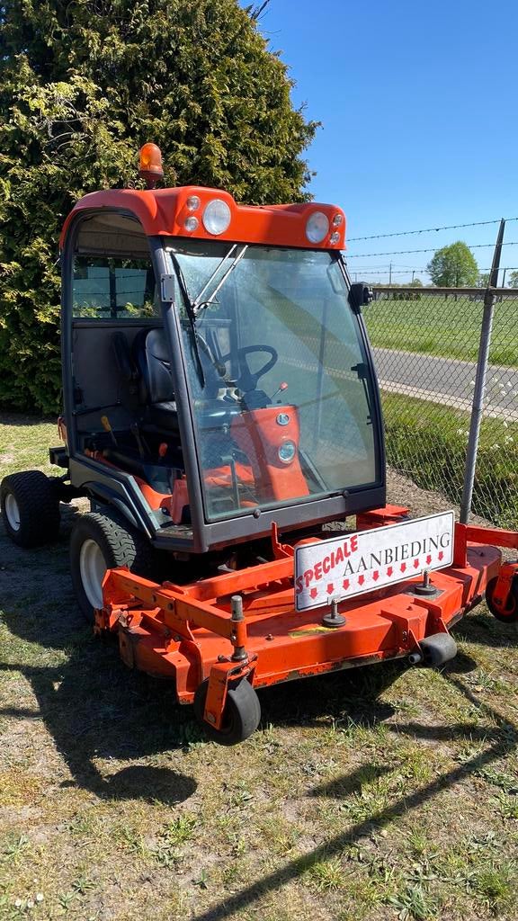 Kubota maaier, Ophalen