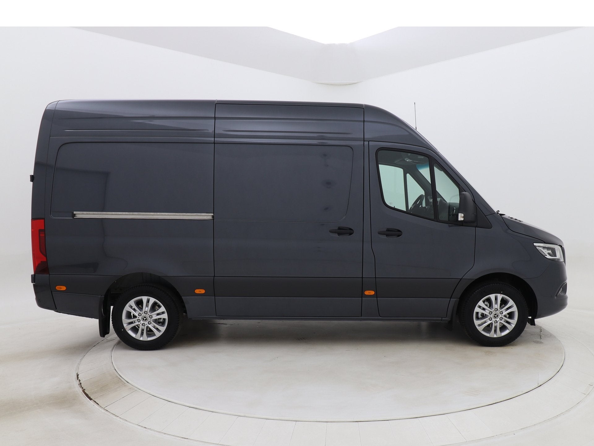 Mercedes-Benz Sprinter BPM VRIJ - 319CDI 190PK Automaat L2H2, Auto's, Automaat, Bedrijf, Diesel, Nieuw