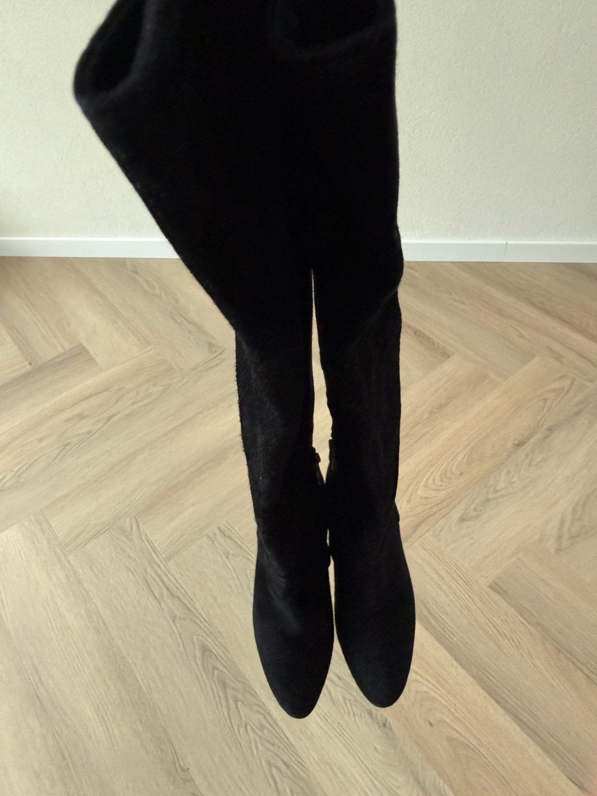 Hoge hakken laarzen maat 37,5(killer high heels,pumps,boots), Hoge laarzen, Zwart, Ophalen of Verzenden, Zo goed als nieuw