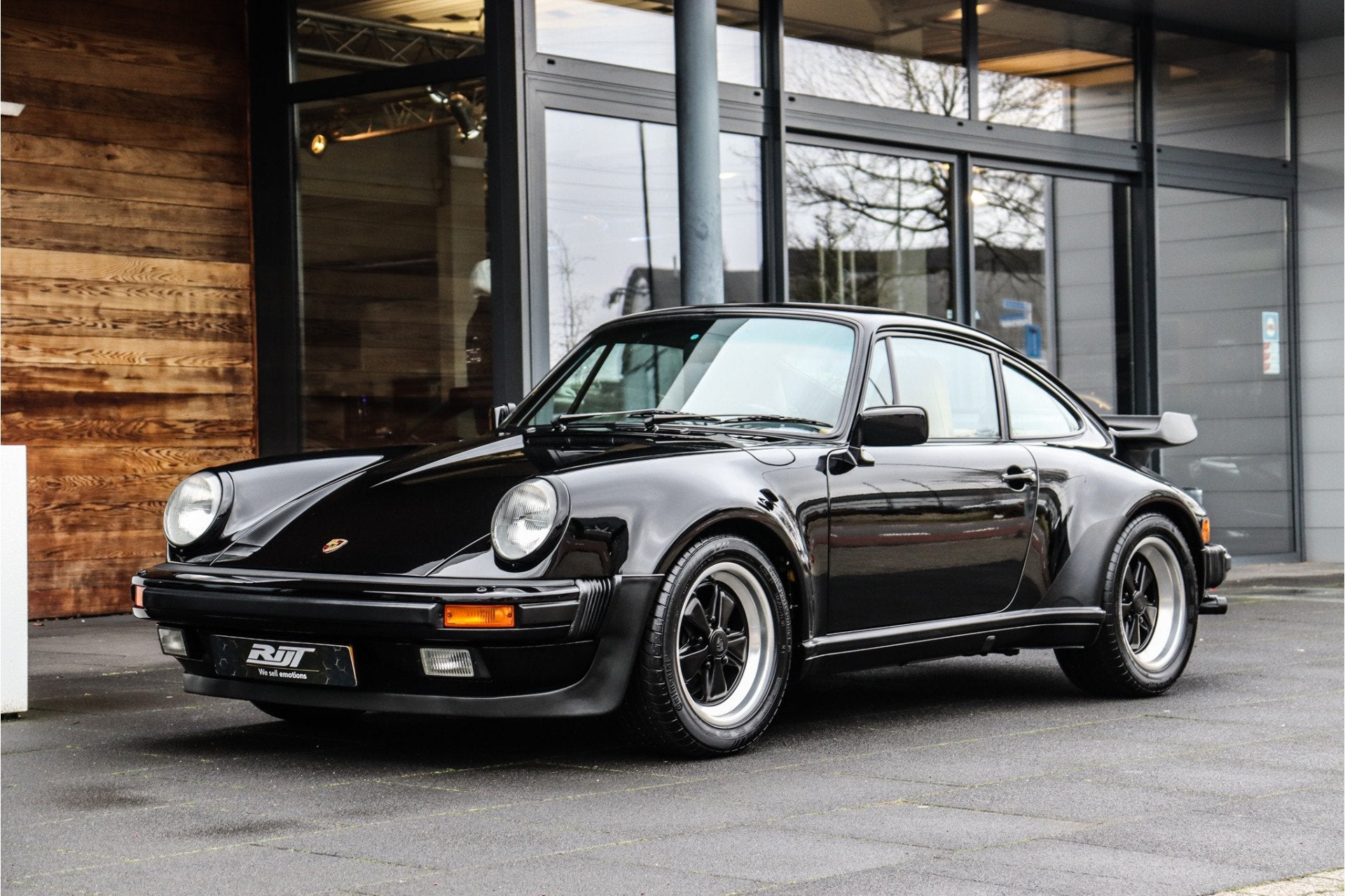 Porsche 911 930 3.3 Turbo Coupé *First paint/Collectors ite, Auto's, Achterwielaandrijving, 320 pk, Zwart, 3299 cc