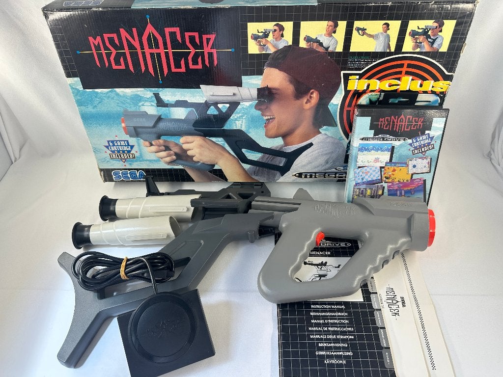 SEGA Menacer Gun Compleet in doos (CIB) - SEGA Mega Drive, Spelcomputers en Games, Games | Sega, Gebruikt, Shooter, 1 speler, Onbekend